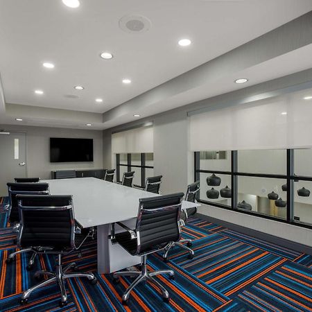 Hampton Inn Linden Εξωτερικό φωτογραφία