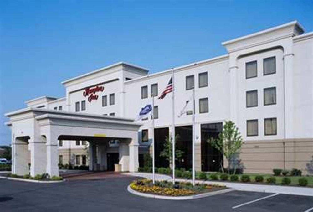 Hampton Inn Linden Εξωτερικό φωτογραφία