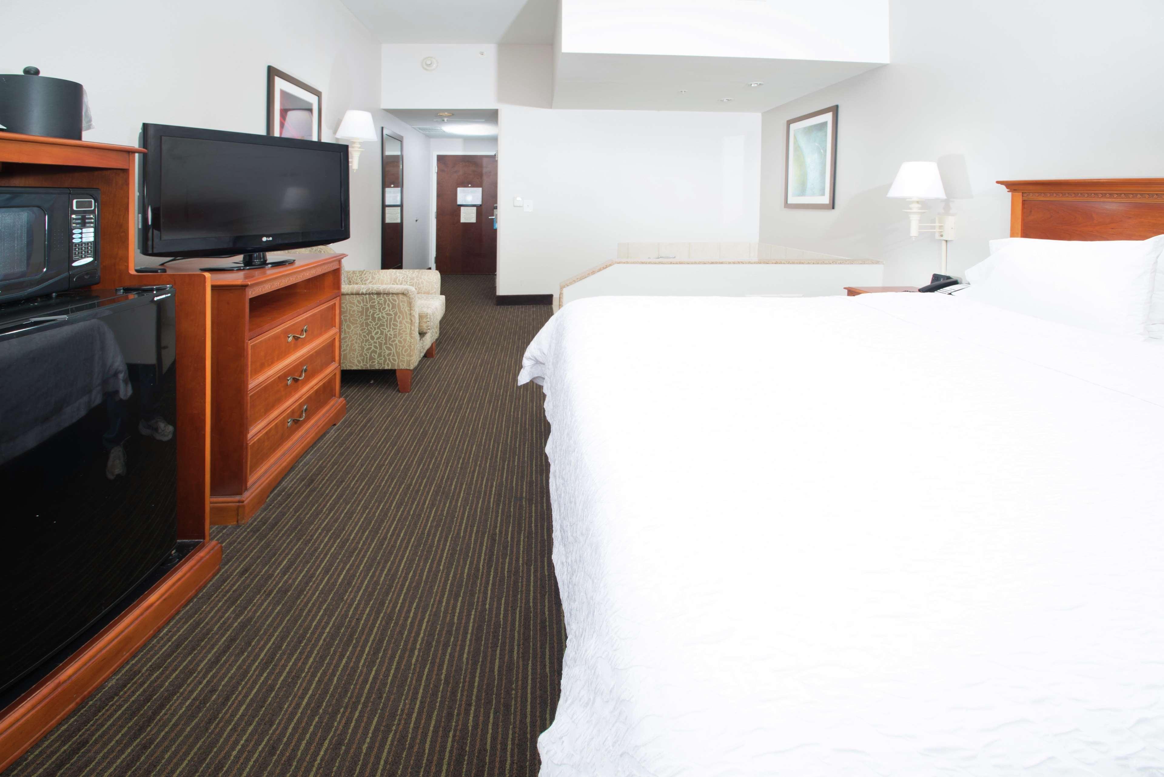 Hampton Inn Linden Εξωτερικό φωτογραφία