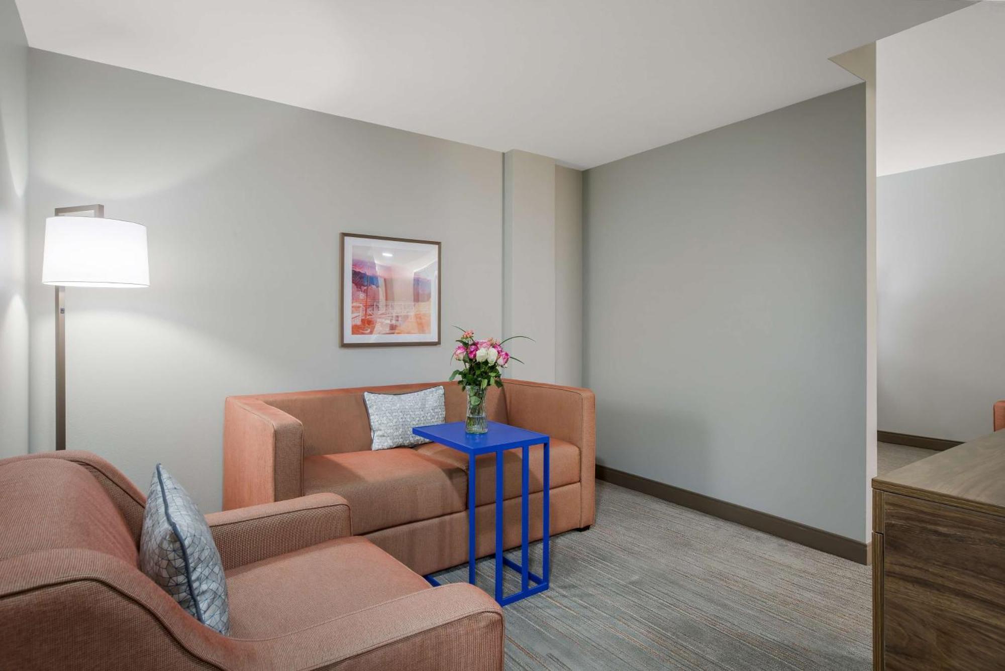 Hampton Inn Linden Εξωτερικό φωτογραφία