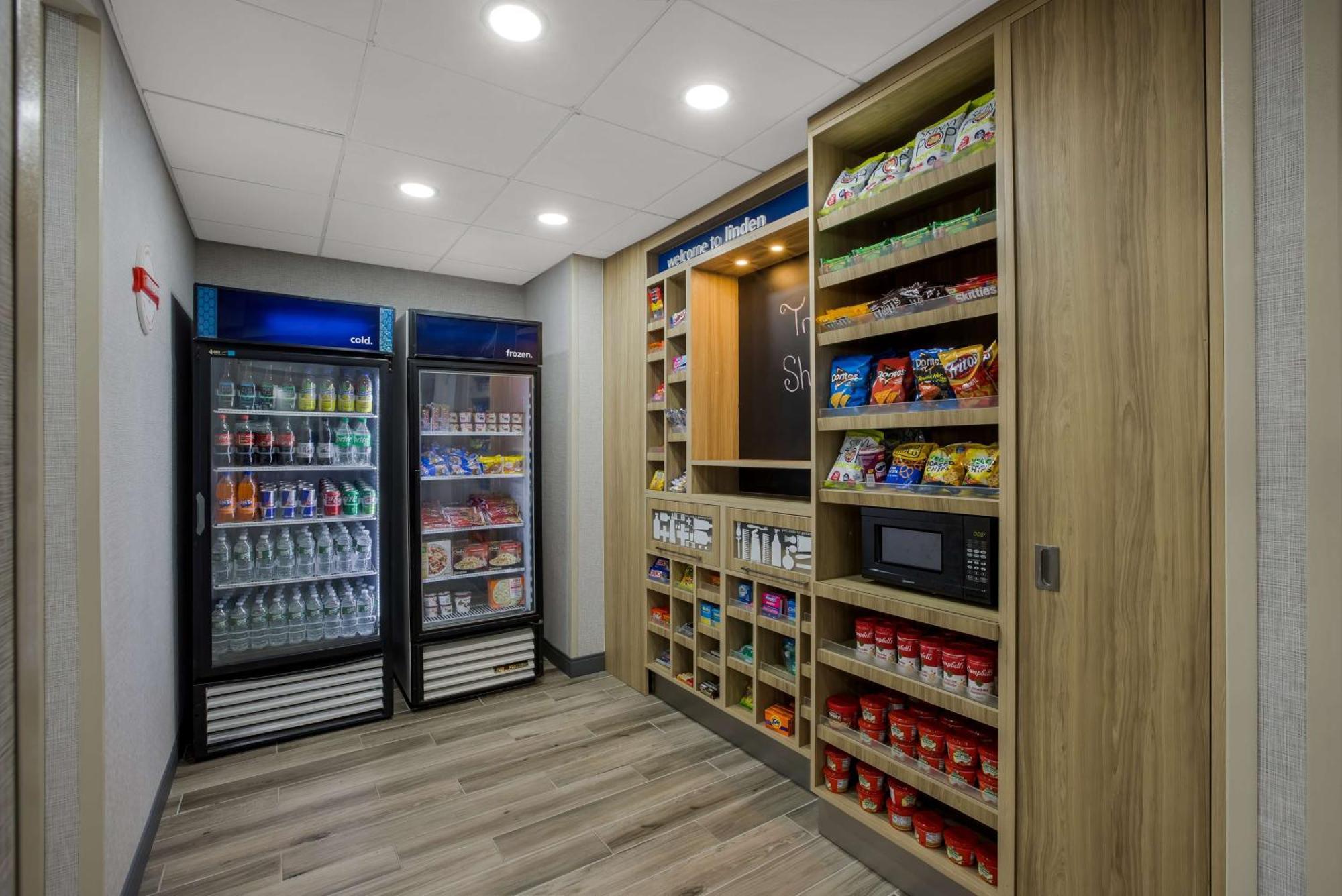 Hampton Inn Linden Εξωτερικό φωτογραφία